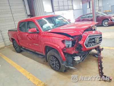 Czwarte zdjęcie samochodu z boku: 2023 TOYOTA TACOMA SR5 V6 VIN:3TMAZ5CNXPM206917 - miniatura