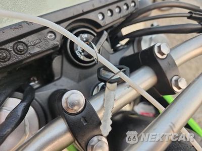 Zdjęcie 8 z 9 samochodu: 2025 KAWASAKI KLX300 DIRT BIKE VIN:ML5LXBF1XSDA36355 - miniatura