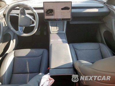 Zdjęcie 8 z 13 samochodu: 2026 TESLA MODEL Y VIN:7SAYGDEE0TA583301 - miniatura