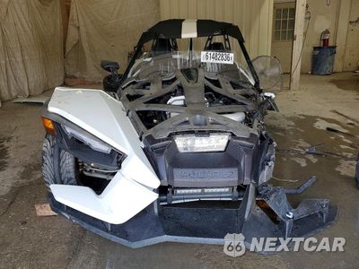 Drugie zdjęcie samochodu z przodu: 2019 POLARIS SLINGSHOT SL VIN:57XAAPFA2K8132666 - miniatura
