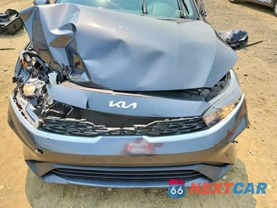 Zdjęcie 11 z 12 samochodu: 2023 KIA FORTE LXS VIN:3KPF24AD9PE504089 - miniatura