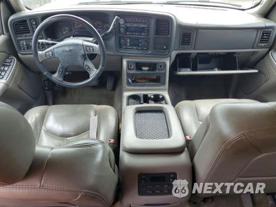 Zdjęcie 8 z 13 samochodu: 2005 GMC YUKON XL K1500 VIN:3GKFK16Z85G240209 - miniatura
