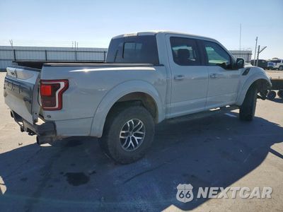 Trzecie zdjęcie samochodu z tyłu: 2017 FORD F150 RAPTOR VIN:1FTFW1RG9HFB22380 - miniatura