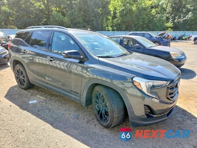 Czwarte zdjęcie samochodu z boku: 2021 GMC TERRAIN SLT VIN:3GKALPEVXML375240 - miniatura