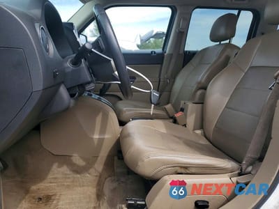 Zdjęcie 7 z 13 samochodu: 2014 JEEP PATRIOT LIMITED VIN:1C4NJRCB1ED685081 - miniatura