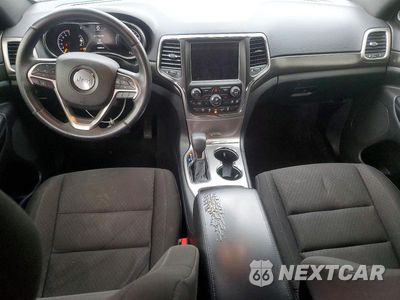 Zdjęcie 8 z 13 samochodu: 2018 JEEP GRAND CHEROKEE LAREDO VIN:1C4RJFAG3JC240680 - miniatura