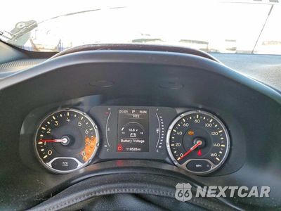 Zdjęcie 9 z 13 samochodu: 2018 JEEP RENEGADE SPORT VIN:ZACCJAAB7JPG70401 - miniatura