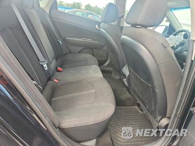 Zdjęcie 10 z 12 samochodu: 2019 KIA OPTIMA LX VIN:5XXGT4L3XKG363541 - miniatura