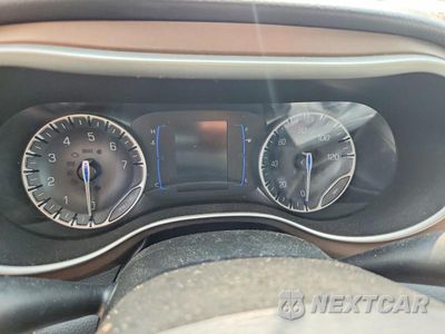 Zdjęcie 9 z 14 samochodu: 2020 CHRYSLER VOYAGER LXI VIN:2C4RC1DG3LR264447 - miniatura