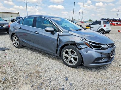 Czwarte zdjęcie samochodu z boku: 2018 CHEVROLET CRUZE PREMIER VIN:1G1BF5SM9J7125228 - miniatura