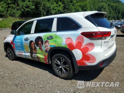 Drugie zdjęcie samochodu z przodu: 2017 TOYOTA HIGHLANDER HYBRID LE VIN:5TDBGRFH2HS029241 - miniatura
