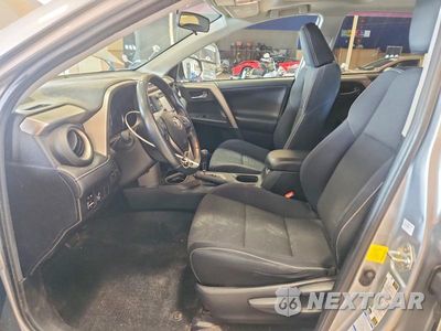 Zdjęcie 7 z 13 samochodu: 2016 TOYOTA RAV4 XLE VIN:2T3RFREV5GW479018 - miniatura