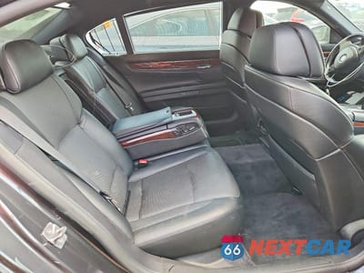 Zdjęcie 10 z 13 samochodu: 2011 BMW 750 LXI VIN:WBAKC8C52BC432657 - miniatura