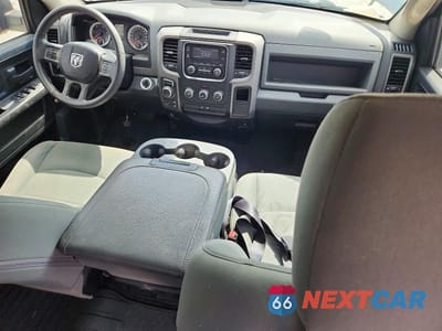 Zdjęcie 8 z 12 samochodu: 2018 RAM 1500 ST VIN:1C6RR7KM2JS331388 - miniatura