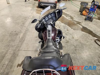 Zdjęcie 6 z 9 samochodu: 2014 HARLEY-DAVIDSON FLHTCU ULTRA CLASSIC ELECTRA GLIDE VIN:1HD1FCM10EB692911 - miniatura