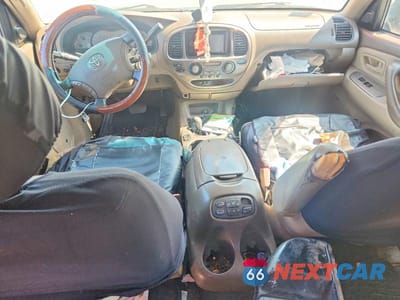 Zdjęcie 8 z 13 samochodu: 2003 TOYOTA SEQUOIA LIMITED VIN:5TDBT48A43S140204 - miniatura