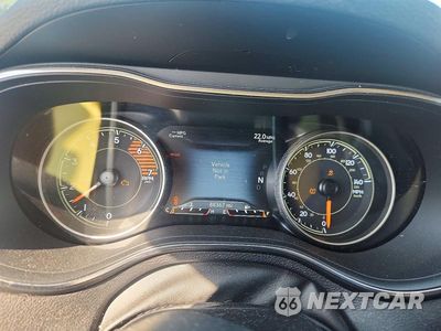 Zdjęcie 9 z 13 samochodu: 2020 JEEP CHEROKEE LIMITED VIN:1C4PJMDN0LD546142 - miniatura