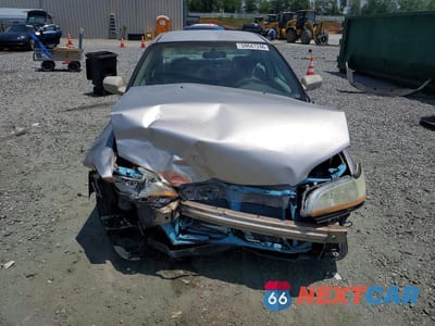 Piąte zdjęcie samochodu w środku: 1998 HONDA ACCORD LX VIN:1HGCG5649WA111327 - miniatura