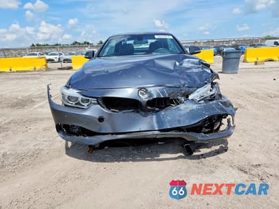 Piąte zdjęcie samochodu w środku: 2017 BMW 430I VIN:WBA4U7C5XH5H19471 - miniatura