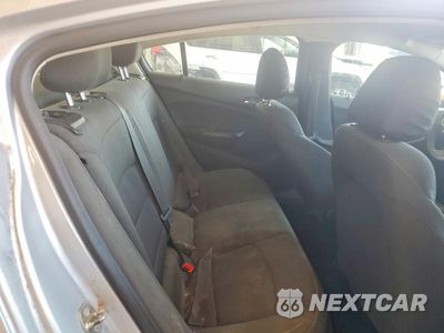Zdjęcie 10 z 12 samochodu: 2017 CHEVROLET CRUZE LS VIN:1G1BC5SM5H7222834 - miniatura