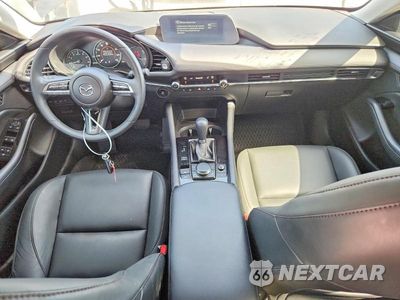 Zdjęcie 8 z 13 samochodu: 2023 MAZDA 3 PREFERRED VIN:3MZBPACM9PM374006 - miniatura