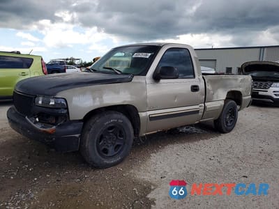1999 CHEVROLET SILVERADO C1500 1GCEC14TXXZ152266 - główne zdjęcie licytacji z USA - miniatura