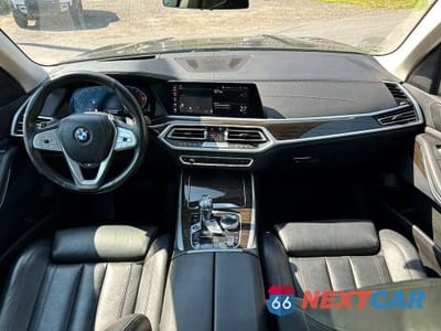 Piąte zdjęcie samochodu w środku: 2021 BMW X7 XDRIVE40I VIN:5UXCW2C03M9H82428 - miniatura