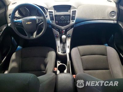 Zdjęcie 8 z 12 samochodu: 2016 CHEVROLET CRUZE LIMITED LT VIN:1G1PE5SB6G7149731 - miniatura