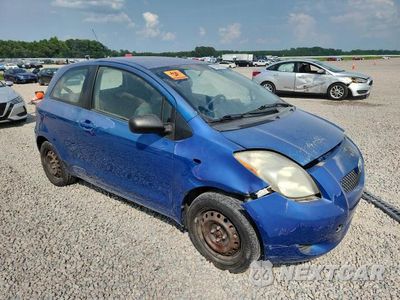 Czwarte zdjęcie samochodu z boku: 2007 TOYOTA YARIS HATCHBACK VIN:JTDJT923375086019 - miniatura