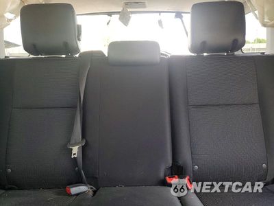 Zdjęcie 10 z 13 samochodu: 2013 TOYOTA FJ CRUISER BASE VIN:JTEBU4BFXDK170037 - miniatura
