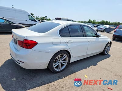 Trzecie zdjęcie samochodu z tyłu: 2018 BMW 3ER 330 I VIN:WBA8B9C53JK677202 - miniatura