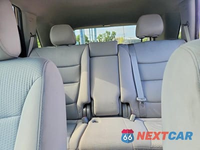 Zdjęcie 10 z 14 samochodu: 2012 KIA SORENTO LX VIN:5XYKT3A63CG254059 - miniatura