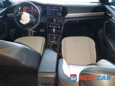 Zdjęcie 8 z 12 samochodu: 2021 VOLKSWAGEN JETTA S VIN:3VWC57BU9MM002482 - miniatura