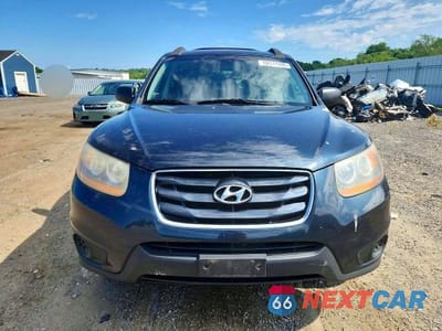 Piąte zdjęcie samochodu w środku: 2010 HYUNDAI SANTA FE GLS VIN:5NMSGDAB6AH347300 - miniatura