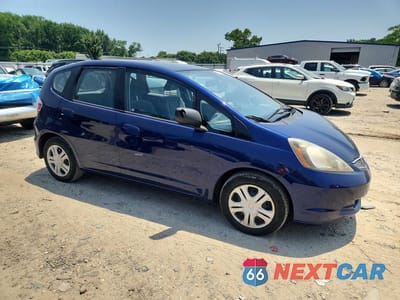Czwarte zdjęcie samochodu z boku: 2010 HONDA FIT VIN:JHMGE8H28AC015333 - miniatura