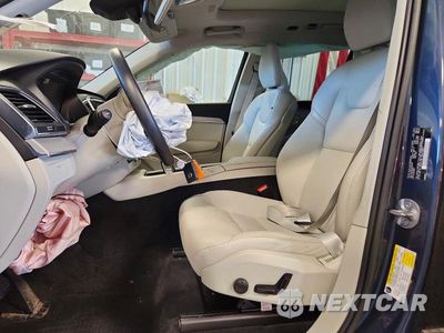 Zdjęcie 7 z 13 samochodu: 2023 VOLVO XC90 CORE VIN:YV4L12PV7P1926193 - miniatura