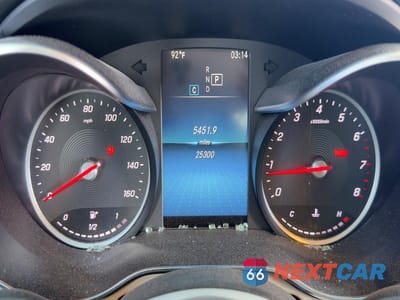 Zdjęcie 9 z 13 samochodu: 2020 MERCEDES-BENZ C 300 VIN:WDDWF8DB9LR542481 - miniatura