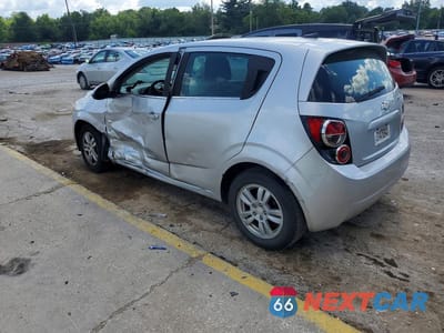 Drugie zdjęcie samochodu z przodu: 2013 CHEVROLET SONIC LT VIN:1G1JC6SHXD4215183 - miniatura