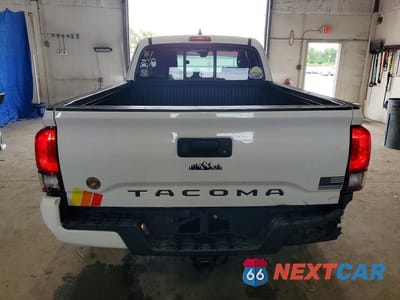 Zdjęcie 6 z 12 samochodu: 2022 TOYOTA TACOMA SR V6 VIN:3TYRZ5CN0NT024292 - miniatura