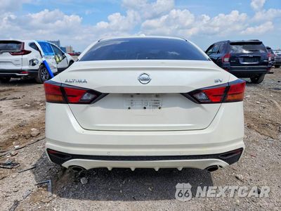 Zdjęcie 6 z 12 samochodu: 2019 NISSAN ALTIMA SV VIN:1N4BL4DV9KC139127 - miniatura