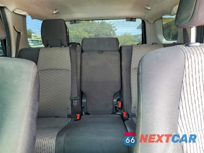 Zdjęcie 10 z 13 samochodu: 2019 TOYOTA 4RUNNER VIN:JTEBU5JRXK5665609 - miniatura