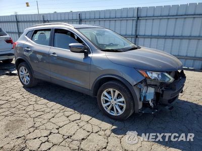 Czwarte zdjęcie samochodu z boku: 2017 NISSAN ROGUE SPORT SV VIN:JN1BJ1CP4HW018534 - miniatura