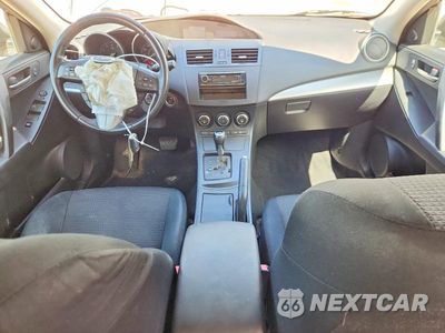 Zdjęcie 8 z 12 samochodu: 2013 MAZDA 3 I VIN:JM1BL1V74D1709848 - miniatura
