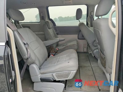 Zdjęcie 11 z 13 samochodu: 2010 CHRYSLER TOWN & COUNTRY TOURING VIN:2A4RR5D13AR166429 - miniatura