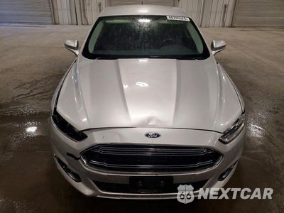 Piąte zdjęcie samochodu w środku: 2016 FORD FUSION SE VIN:3FA6P0T93GR200760 - miniatura