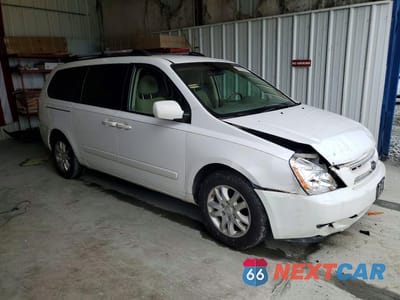 Czwarte zdjęcie samochodu z boku: 2008 KIA SEDONA LX VIN:KNDMB233686225805 - miniatura
