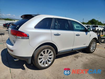 Trzecie zdjęcie samochodu z tyłu: 2011 LINCOLN MKX VIN:2LMDJ8JK2BBJ12300 - miniatura