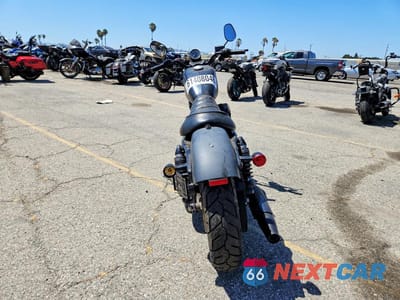 Czwarte zdjęcie samochodu z boku: 2016 HARLEY-DAVIDSON XL883 IRON 883 VIN:1HD4LE238GC423445 - miniatura