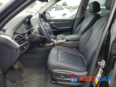 Zdjęcie 7 z 13 samochodu: 2016 BMW X5 XDRIVE35I VIN:5UXKR0C55G0P24734 - miniatura