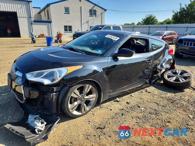 2015 HYUNDAI VELOSTER BASE KMHTC6AD7FU232293 - główne zdjęcie licytacji z USA - miniatura